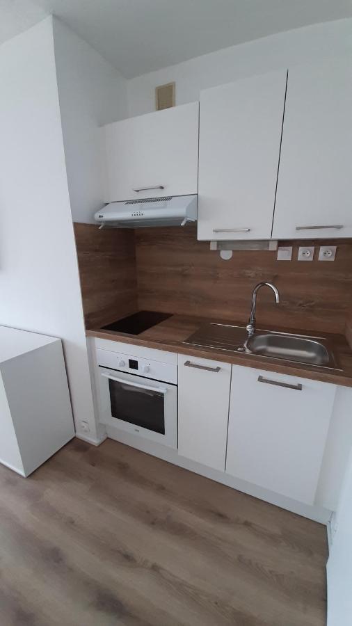T2 Avec Très Belle Vue Sur Le Port De Plaisance Appartement *