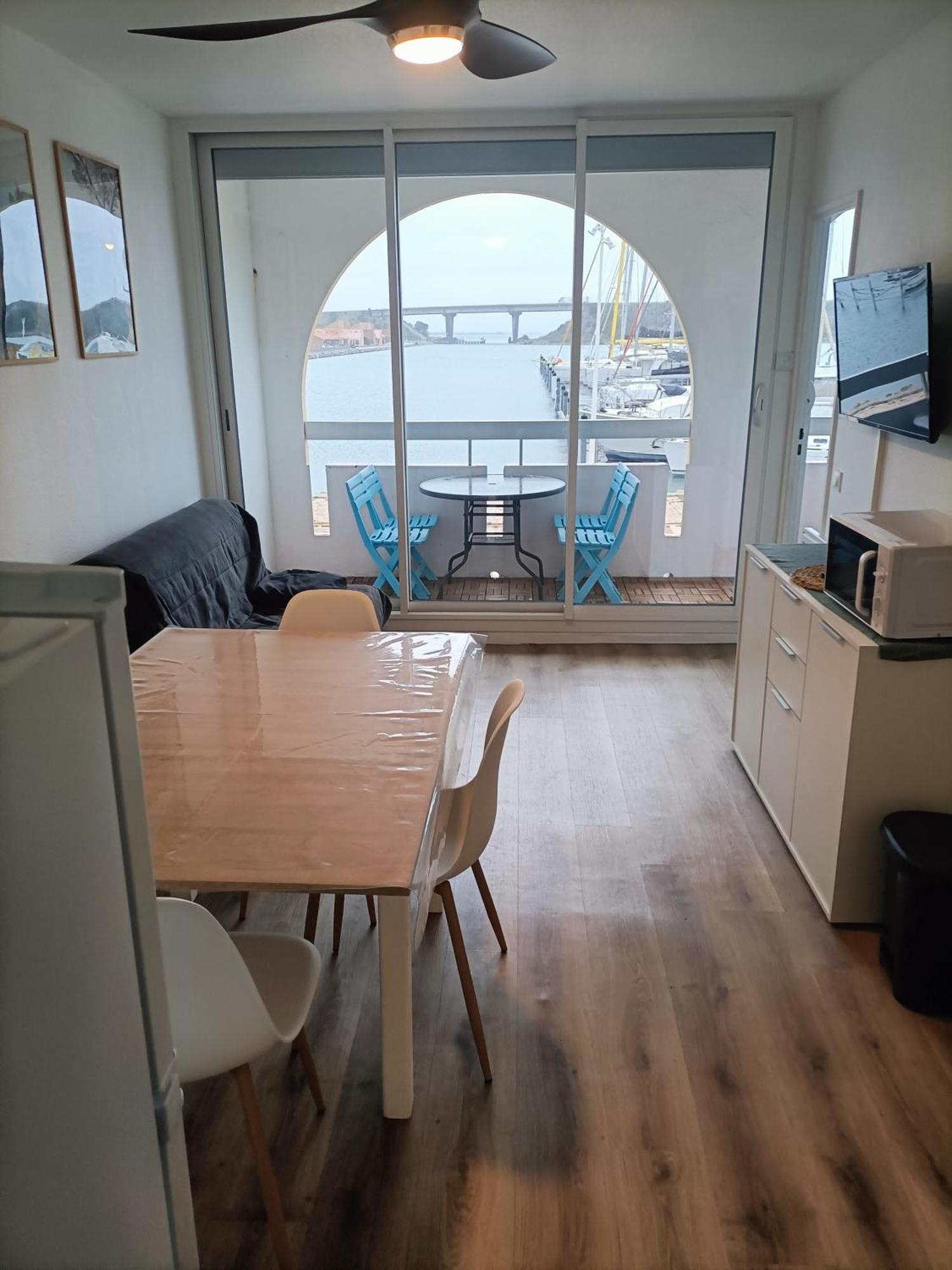 T2 Avec Très Belle Vue Sur Le Port De Plaisance *