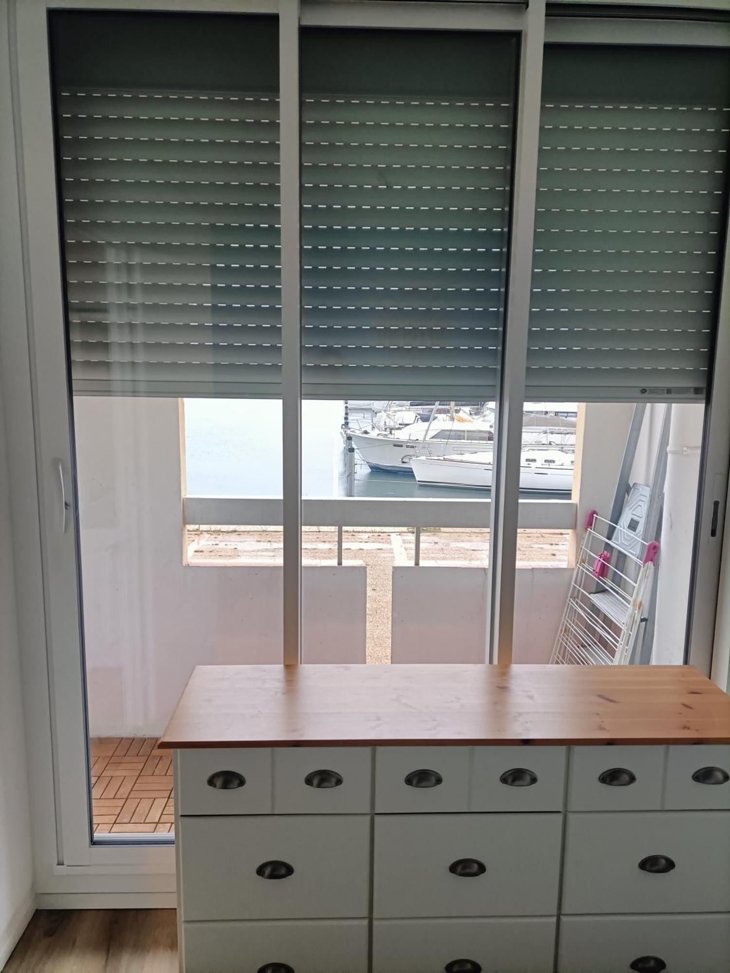 Apartment T2 Avec Tres Belle Vue Sur Le Port De Plaisance *